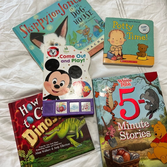 Other - Toddler book lot 📚